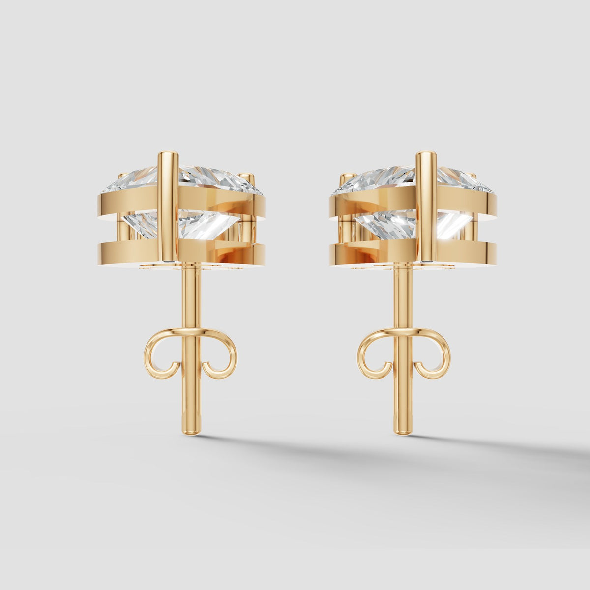 Amour Heart Drops in Yellow Gold