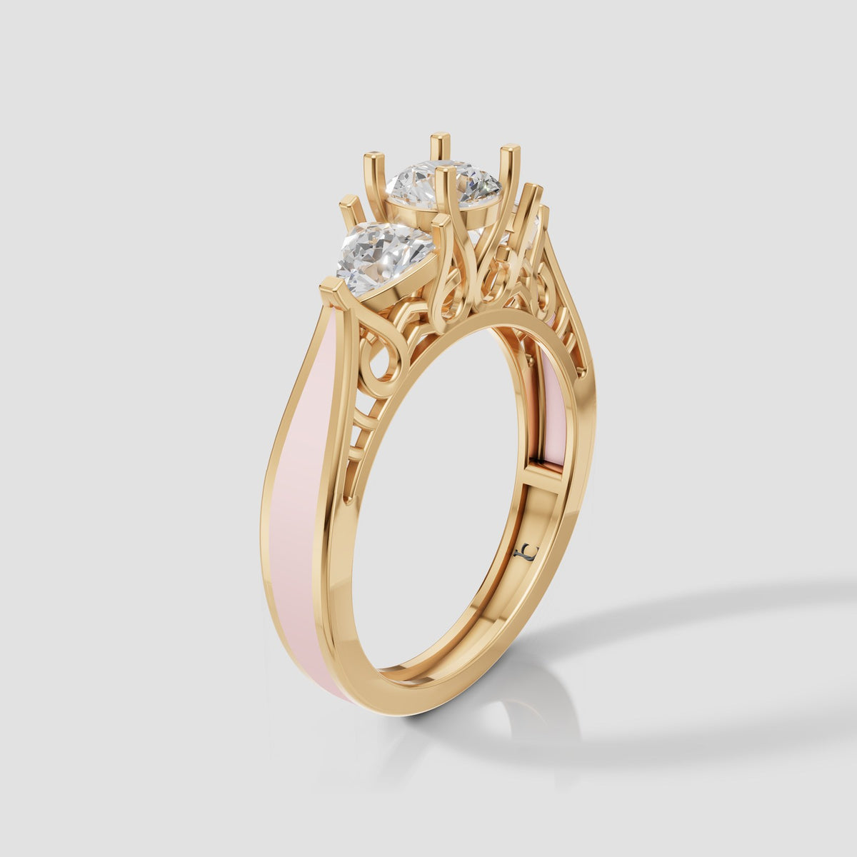 Beatrix Vintage Three Stone in Yellow Gold