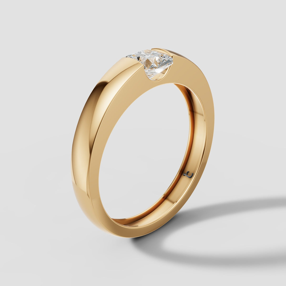Cassius Radiant Band in Yellow Gold