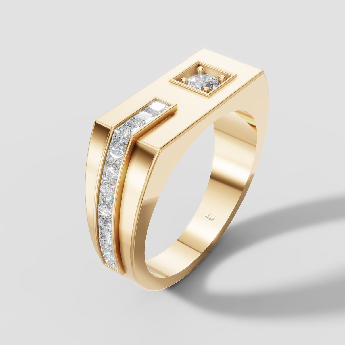 Cyrus Offset Signet in Yellow Gold