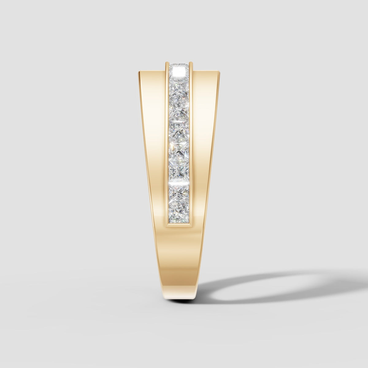 Cyrus Offset Signet in Yellow Gold