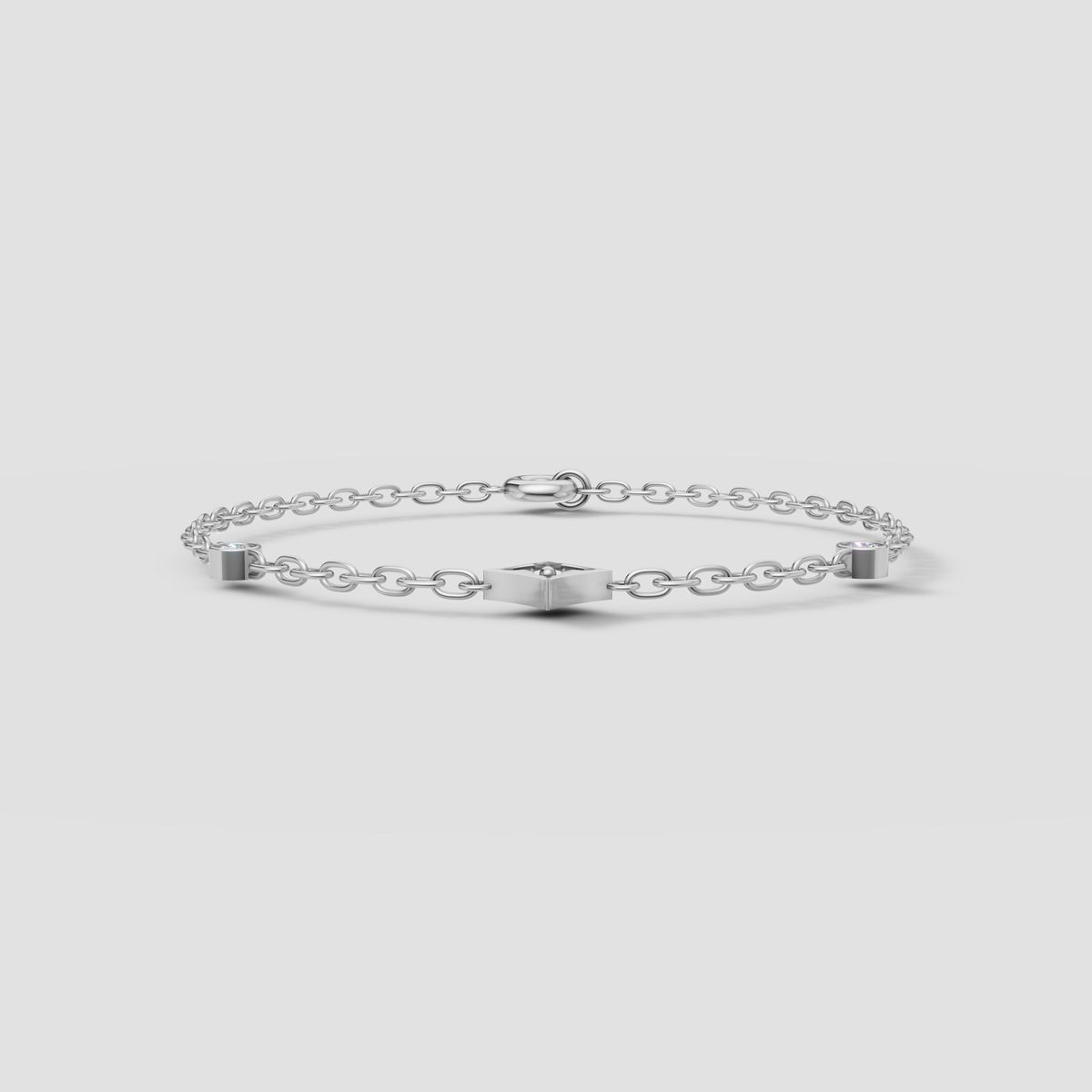 Etoile Station Chain Bracelet in White Gold