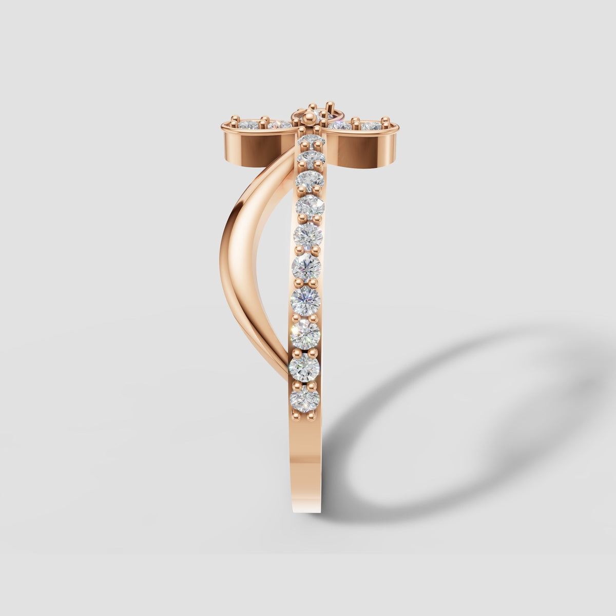 Fleur Clover Pave Ring in Rose Gold