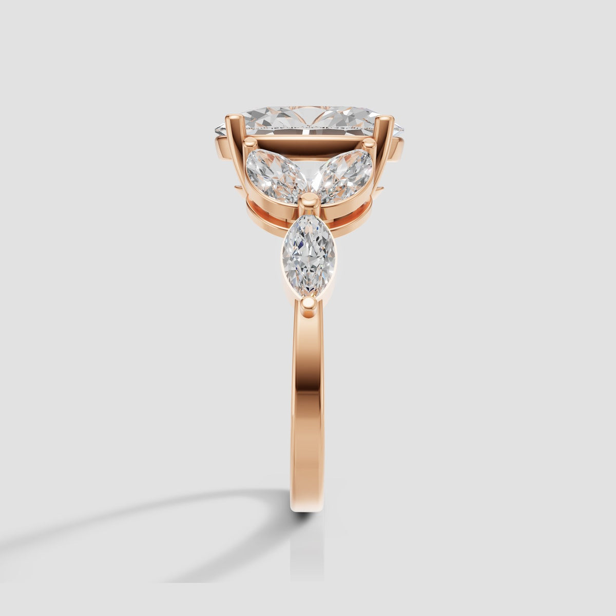 Freya Oval and Marquise Ring in Rose Gold