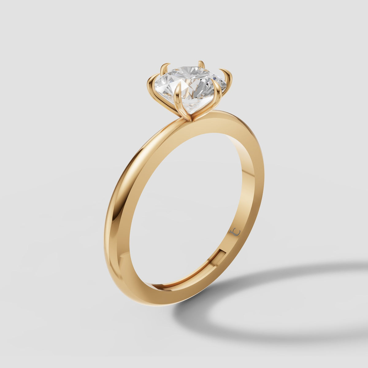 Maren Round Solitaire in Yellow Gold