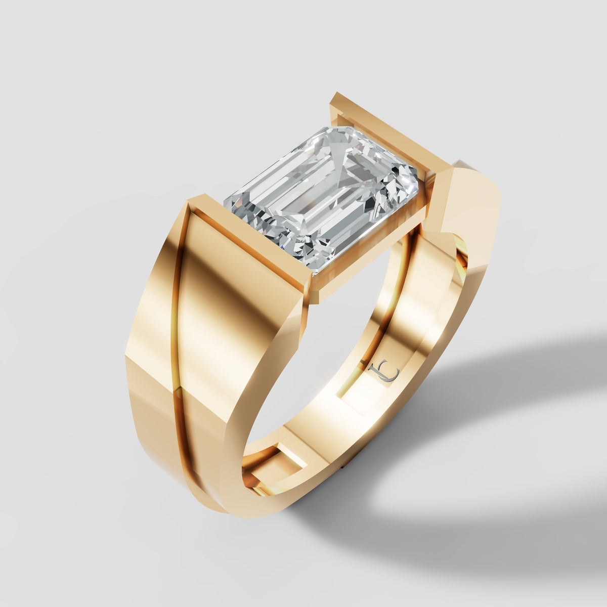 Maxim Emerald Signet in Yellow Gold
