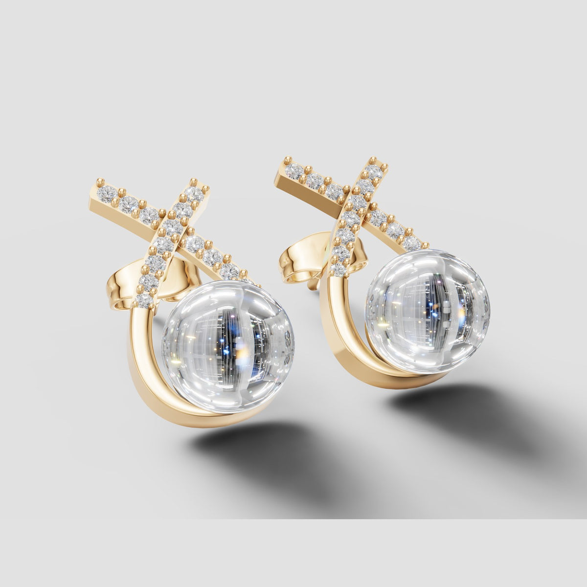 Perla Crossover Pearl Earrings in Yellow Gold
