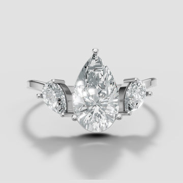 Pia Pear and Marquise Ring in White Gold