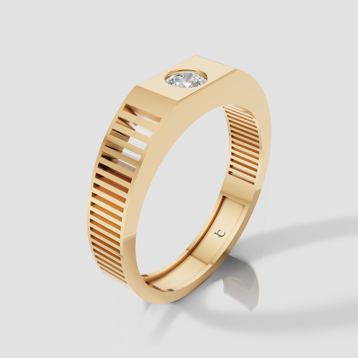 Ronan Ribbed Solitaire in Yellow Gold