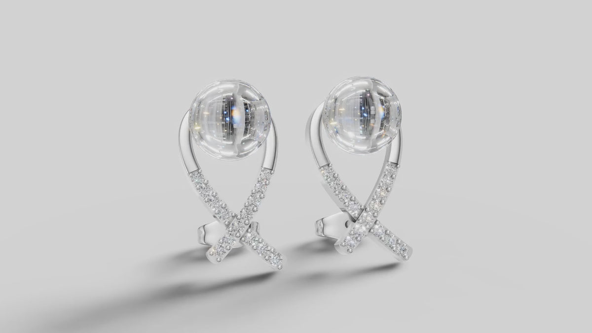 Perla Crossover Pearl Earrings in White Gold video